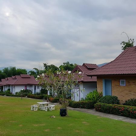 Mae Klang Banyen Hill Hotel Chiang Mai Exterior foto